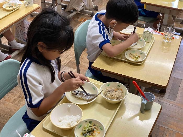 給食の様子