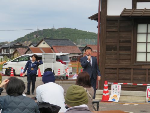 れきしーな周年祭「ますだ春まつり」に出席の市長の写真