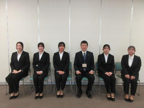市長と石見高等看護学院卒業生