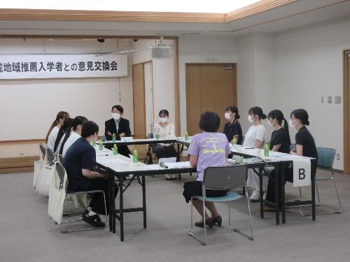 会場の様子