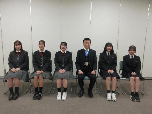 石見高等看護学院合格者と市長