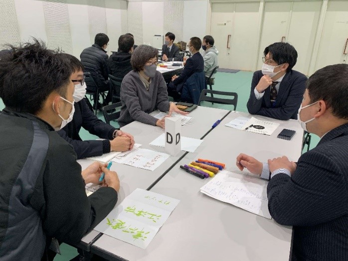 グループ相談会の様子