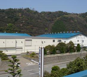 島根中井工業株式会社の第一工場と第二工場の外観写真