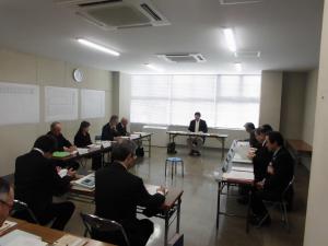 第2回の水道料金審議会の様子の写真