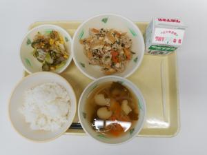 10月11日の給食の写真