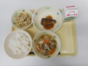 11月12日の給食の写真