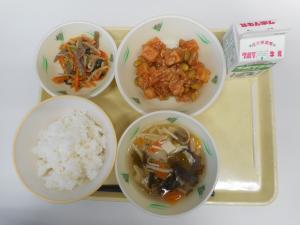 11月21日の給食の写真