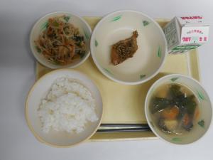 11月25日の給食の写真