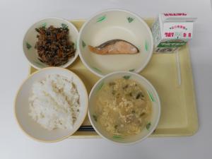 11月27日の給食の写真