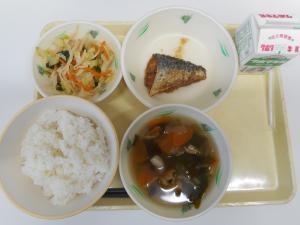 12月9日の給食の写真