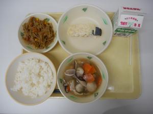 2月13日の給食の写真