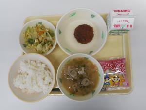 3月2日の給食の写真