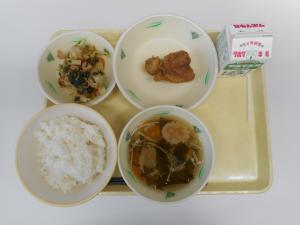 4月10日の給食の写真