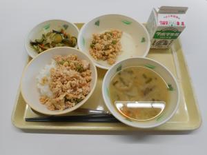 10月7日の給食の写真