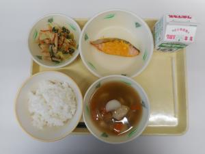 11月19日の給食の写真