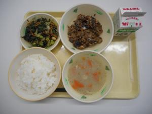 2月25日の給食の写真