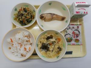 3月3日の給食の写真