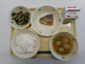 4月8日の給食の写真