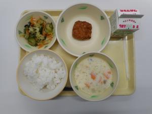 令和3年10月25日（月曜日）の給食の写真