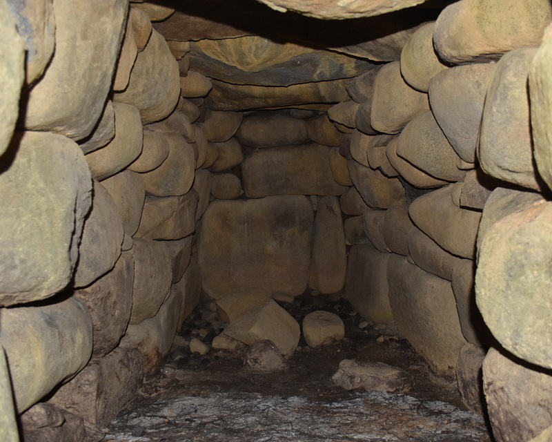 鵜の鼻古墳群石室