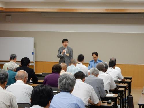 益田市交通対策協議会総会にて挨拶を述べる市長の写真