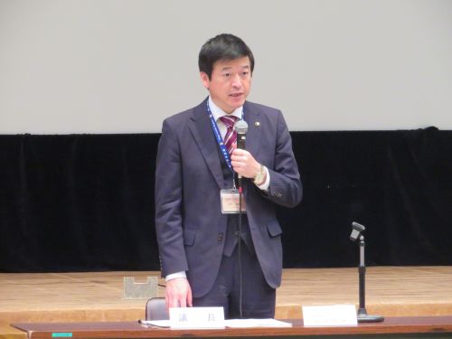 第19回萩・石見空港マラソン全国大会実行委員会第1回総会に出席の市長の写真