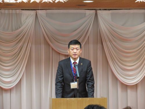 益田宅建センター通常総会に出席の市長の写真