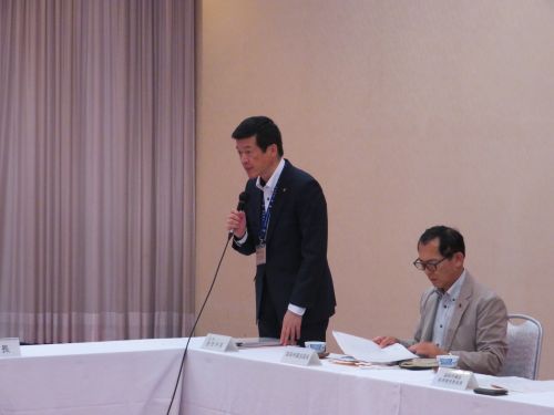 主要地方道吉賀匹見線改良整備促進期成同盟会総会等の各種総会及び国土交通省浜田河川国道事務所による事業説明会に出席の市長の写真