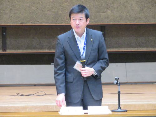 第19回萩・石見空港マラソン全国大会実行委員会第2回総会に出席の市長の写真