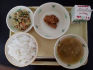 3月8日の給食の写真