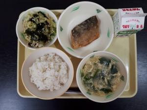 12月4日の給食の写真