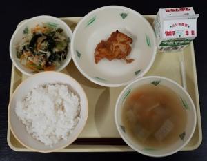 4月8日の給食の写真