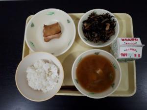 10月7日の給食の写真