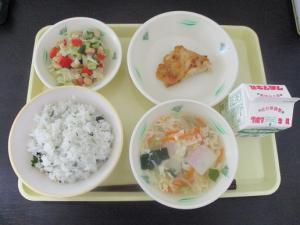 10月11日の給食の写真