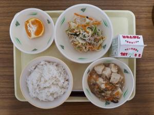 4月25日の給食の写真