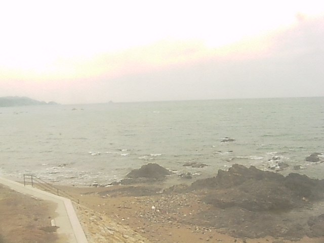 鳥取県の海ライブカメラ｢18持石海岸 18持石海岸｣のライブ画像